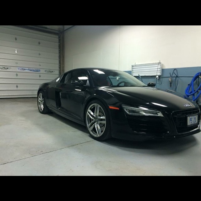 Audi R8 V10